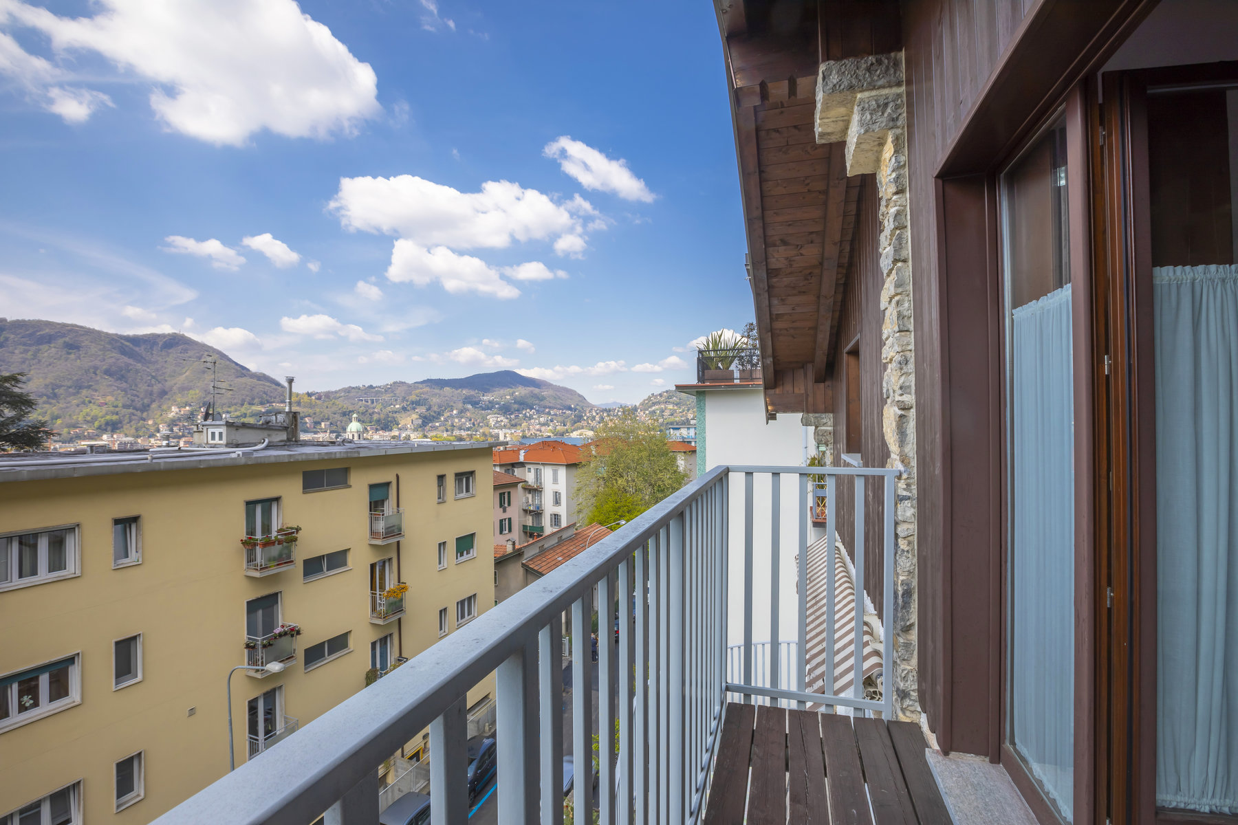 Three-Room Apartment in Como With Balcony, Open View, and Parking Space